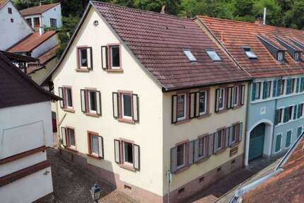 Haus zum Kaufen in Wolfstein 199.000,00 € 245 m²