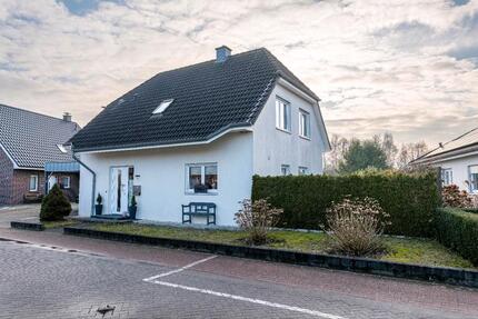 Haus Einfamilienhaus - 429.000,00&nbsp;EUR Kaufpreis, ca.&nbsp; 123,00&nbsp;m&sup2; in Neuenhaus (PLZ: 49828)