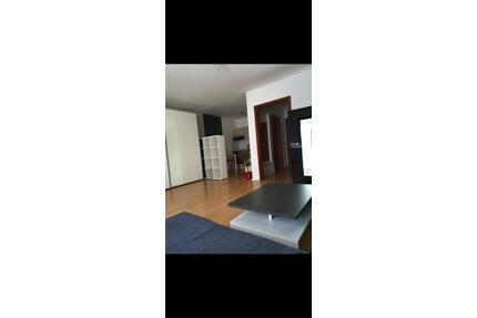 Charmante Wohnung mit Balkon ins Grüne – zentral in Braunschweig