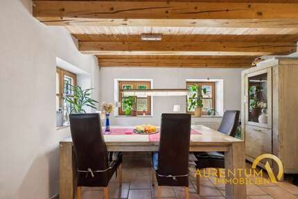 Haus zum Kaufen in Geisenhausen 295.000,00 € 118.74 m²