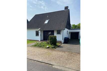 Haus zum Kaufen in Meerbusch 630.000,00 € 136 m²