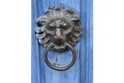 Haus zum Kaufen in Stadtbergen 1.100.000,00 € 140 m²