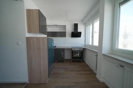 Neu Sanierte 1,5-Zimmer-Wohnung in Plattling