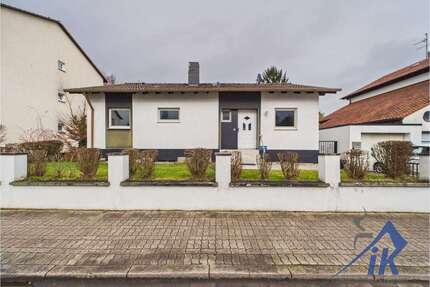 Haus zum Mieten in Kaiserslautern Einsiedlerhof 1.800,00 € 180 m² - Kaiserslautern / Einsiedlerhof