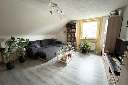 Top DG Wohnung in ILL mit Gartenanteil Garage+Stellplatz! - Illertissen