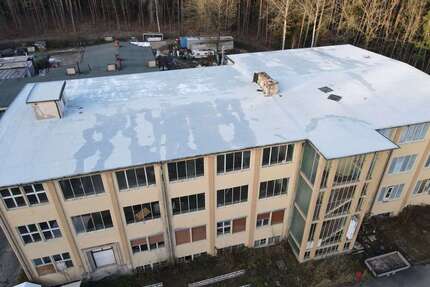 Grundstück zu verkaufen in Neuendettelsau 2.500.000,00 € 5000 m²