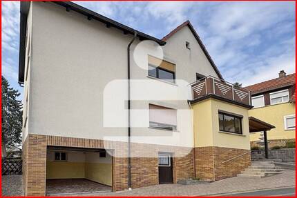 Platz für die ganze Familie! - 130.000,00&nbsp;EUR Kaufpreis, ca.&nbsp; 200,00&nbsp;m&sup2;&nbsp;Wohnfl&auml;che in Küps (PLZ: 96328) Schmölz