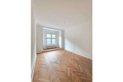 Wohnung zum Mieten in Stuttgart 450,00 € 18 m²