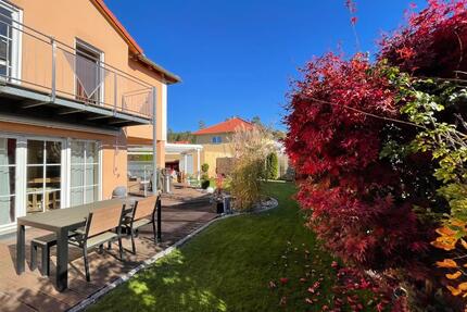 Modernes freistehendes Einfamilienhaus zu vermieten - Roth