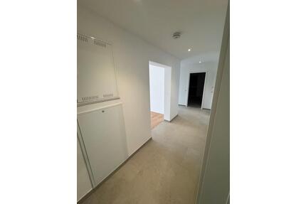 Traumwohnung! 3-Zi Penthouse Wohnung - KFW 40 NH - Bad Griesbach im Rottal