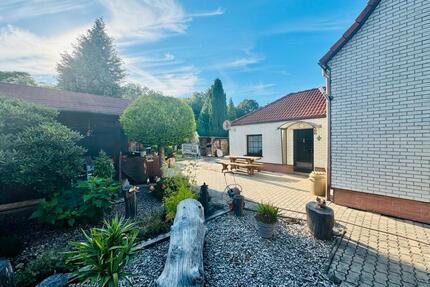 Einfamilienhaus mit 5 Zimmern und 120 m² Wohnfläche in Lauchhamme - Lauchhammer