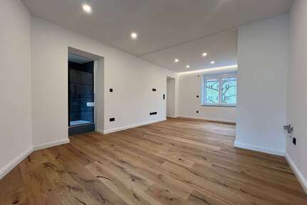 Wohnung zum Kaufen in Augsburg 259.500,00 € 49.14 m²