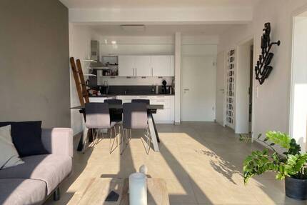 Neuwertige 2-Zimmer-Wohnung mit Balkon in direkter Nähe zum Stadtpark! - Kaiserslautern Innenstadt
