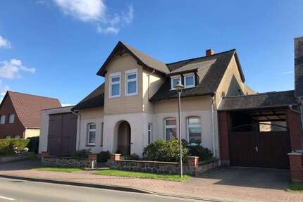 Haus zum Kaufen in Diesdorf 169.000,00 € 200 m²