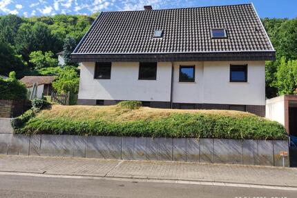 Provisionsfreies Einfamilienhaus mit Blick auf die Wolfsburg - Neustadt an der Weinstraße Diedesfeld