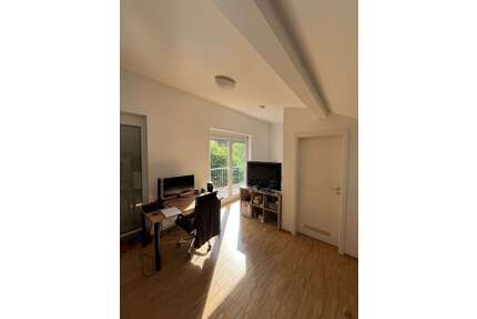 Wohnung zum Mieten in Stuttgart 660,00 € 24.97 m²