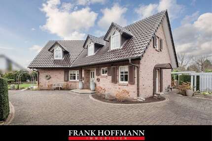 Haus zum Kaufen in Rellingen 1.399.000,00 € 243.13 m²