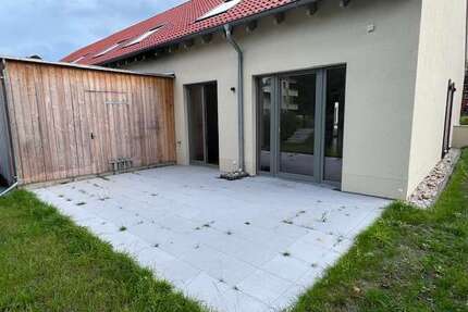 Haus zum Mieten in Beelitz 1.840,00 € 146.93 m²