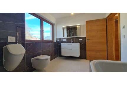 Haus zum Kaufen in Waldkraiburg 649.000,00 € 175 m²