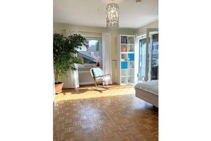 Helle und ruhige 2-Zi-Whg, renoviert mit großem SW Balkon und Bergblick - Garmisch-Part. Partenkirchen