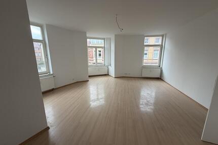 **2-Zimmer-Wohnung in Top-Lage** - Nordhausen