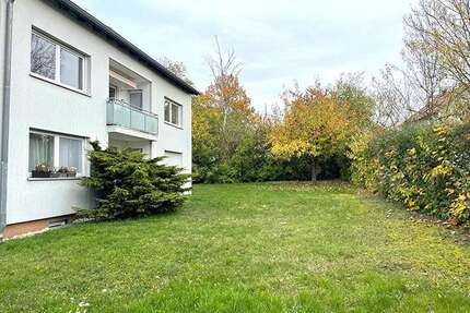 Haus zum Kaufen in Regensburg 1.150.000,00 € 293 m²