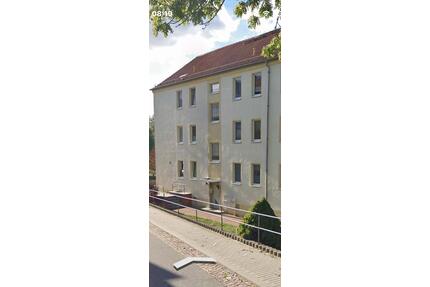 34 Zimmer Wohnung in Ostrau jahnatal Kaltmiete 400€