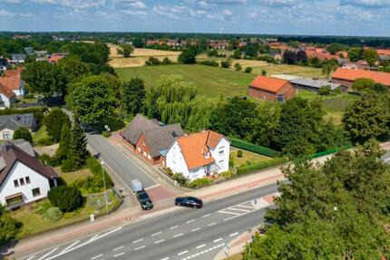 Immobilienensemble – zwei Häuser auf großem Grundstück - Nienburg (Weser)