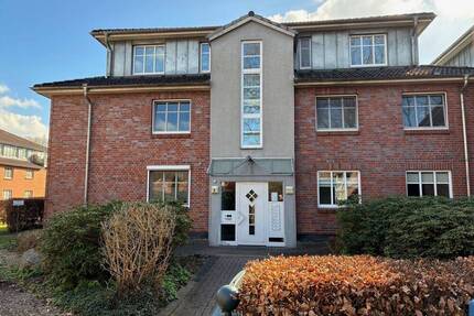 Ruhig gelegene 3-Zimmer-Wohnung mit Terrasse und zzgl. TG-Stellplatz…! - Henstedt-Ulzburg