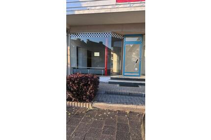 BüroLadenfläche zu vermieten - 650,00&nbsp;EUR Kaltmiete, ca.&nbsp; 44,00&nbsp;m&sup2; in Rodenbach (PLZ: 63517)
