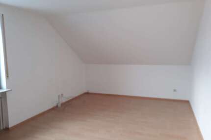 Haus zum Mieten in Rottendorf 1.100,00 € 130 m²