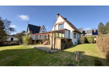 Baugrundstück für ein Einfamilienhaus in Hamburg-Poppenbüttel - Hamburg / Poppenbüttel