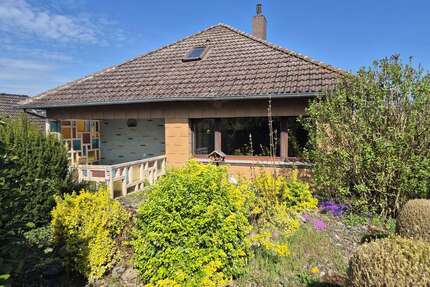 Haus zum Kaufen in Hameln 169.000,00 € 140 m²