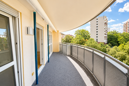 Wohnung zum Mieten in Frankfurt am Main 950,00 € 63.48 m²
