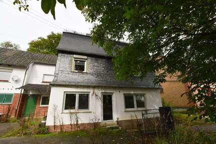 Haus zum Kaufen in Sohrschied 65.280,00 € 187 m²