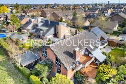 Haus zum Kaufen in Pulheim 795.000,00 € 249 m²