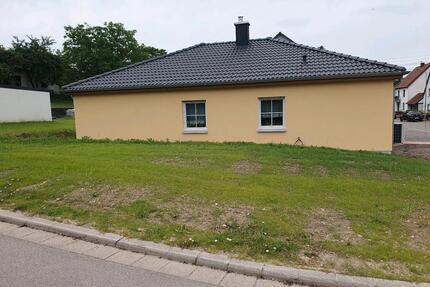 Neuwertiger Bungalow weit unter Wert provisionsfrei - Gersheim