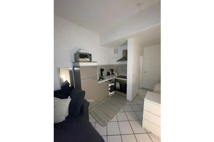 Helle 1-Zimmer-Wohnung im Herzen von Speyer von privat