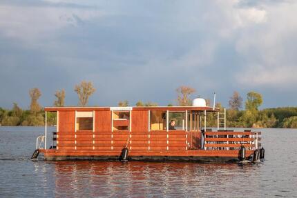 %08.-15.05. Last Minute Hausbooturlaub, Müritz, führerscheinfrei - Röbel/Müritz