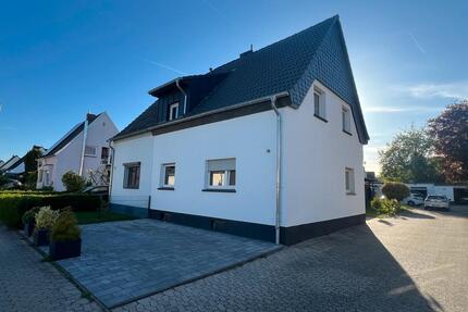 Einfamilienhaus in Andernach zu Vermieten