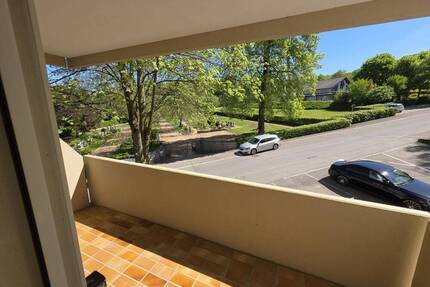 2 Zi.-ETW mit EBK, Balkon, Garage - Kurzfristig frei - Rümmingen