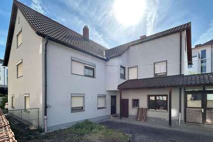 Haus zum Kaufen in Straubing 350.000,00 € 200 m²