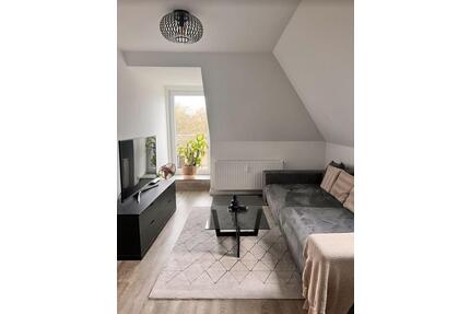 Charmante 2-Zimmer Dachgeschosswohnung in Hamburg-Reitbrook