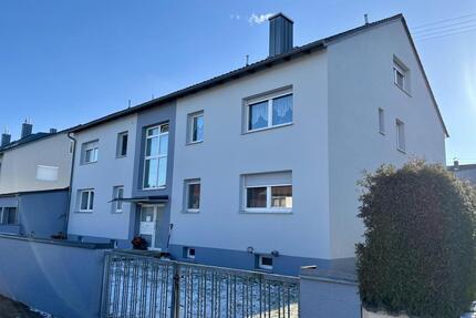 Ansprechende 3-Zi-Wohnung im EG mit Loggia, Freisitz, Garten und Garage - Ampfing