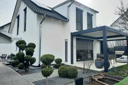 Neuwertiges modernes Einfamilienhaus - Niefern-Öschelbronn