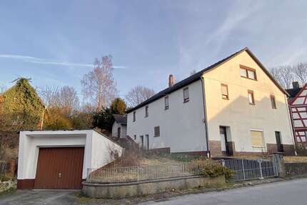 Haus zum Kaufen in Rödental 87.000,00 € 180 m²