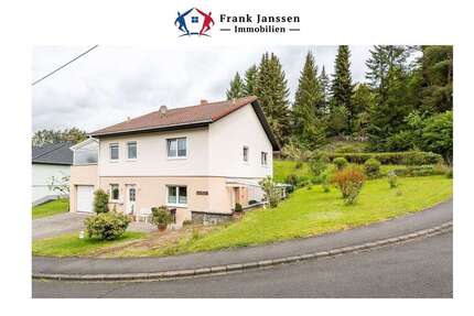 Haus zum Kaufen in Rockeskyll 199.000,00 € 122 m²