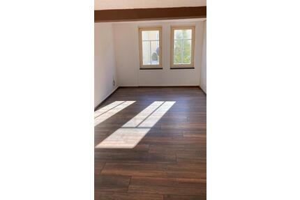 2-Zimmer-Wohnung zu vermieten - 1.000,00&nbsp;EUR Kaltmiete, ca.&nbsp; 75,00&nbsp;m&sup2; in Diez (PLZ: 65582)