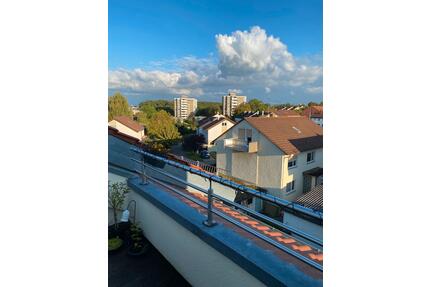 Stilvolle 2,5-Zimmer-Wohnung (68 m²) mit Balkon & Garage - Bietigheim-Bissingen