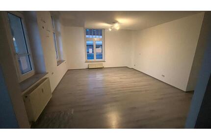 3 Zimmer Küche Bad für 1,5 Jahre zu vermieten - Hockenheim